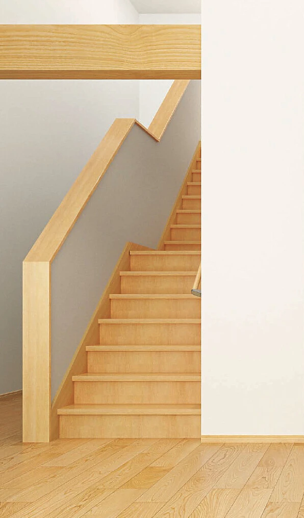 ナチュラルな木目が美しい、直線タイプの木製階段と手すり ナチュラルな木目が美しい、直線タイプの木製階段と手すり