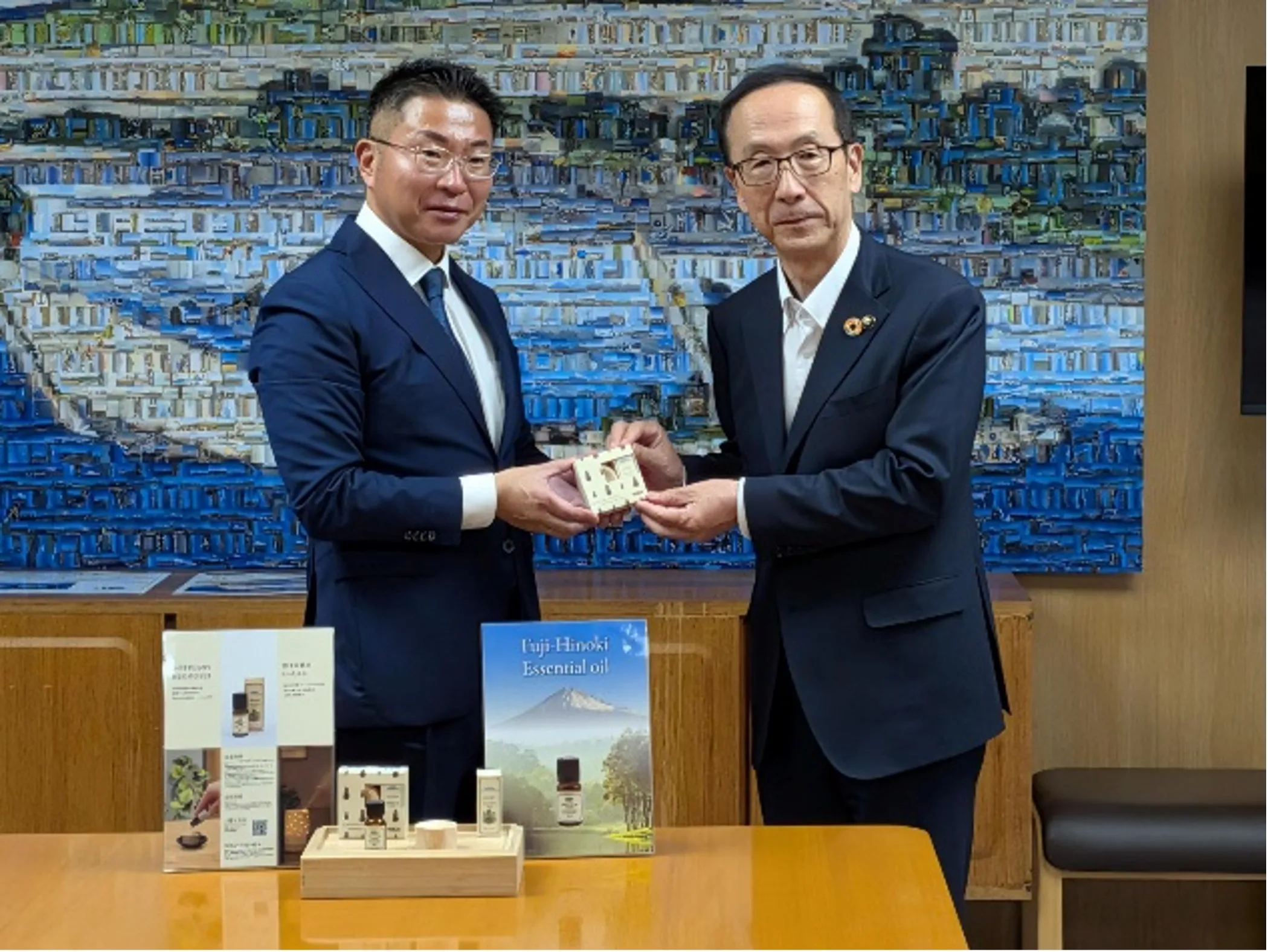 富士市長への表敬訪問